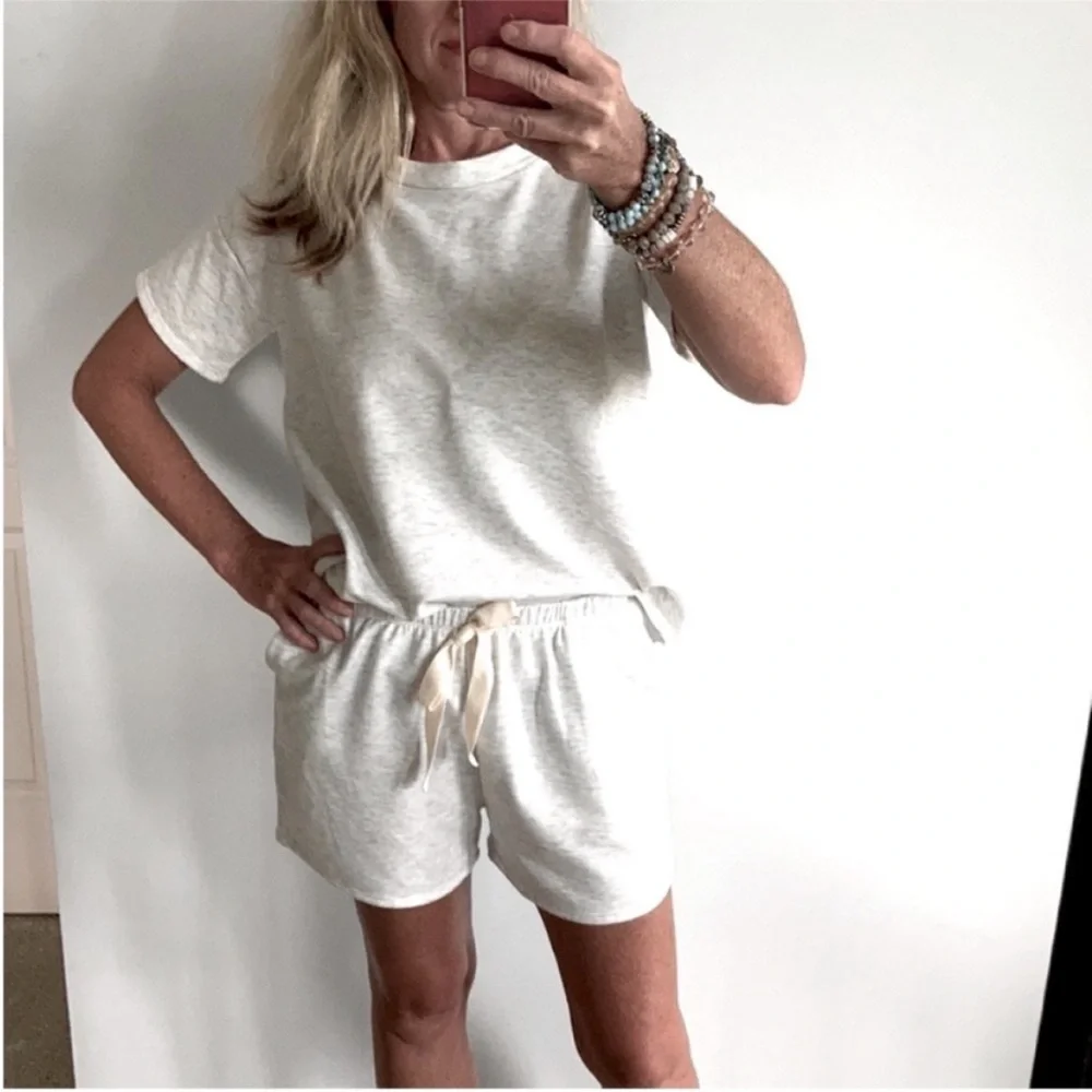Light Heather Grey Top & Shorts Lounge Set - Picture 2 of 10